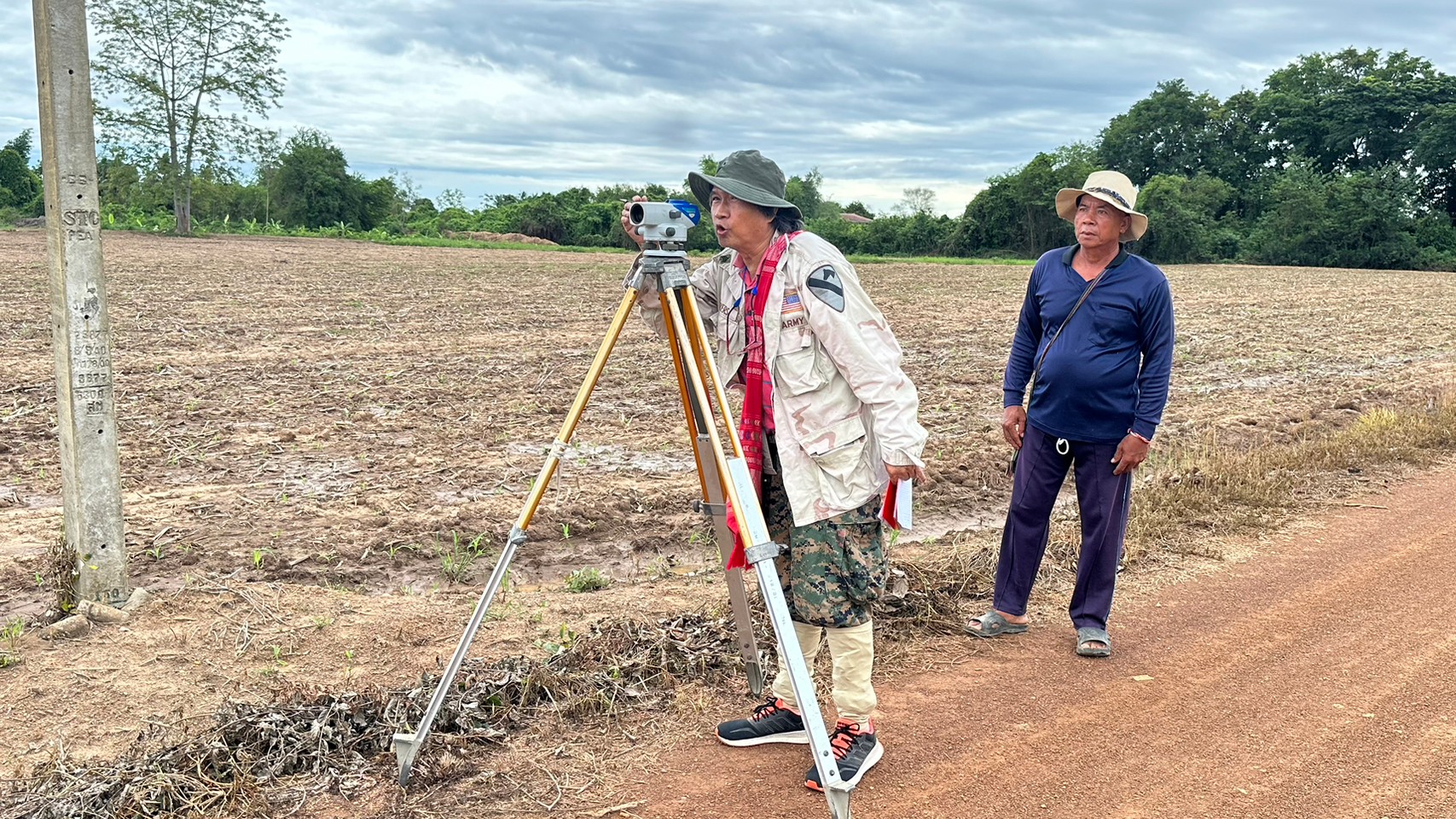 title - สำรวจความเหมาะสมงานพัฒนาโครงสร้างพื้นฐานทางคมนาคมในเขตปฏิรูปที่ดินจังหวัดสุโขทัย